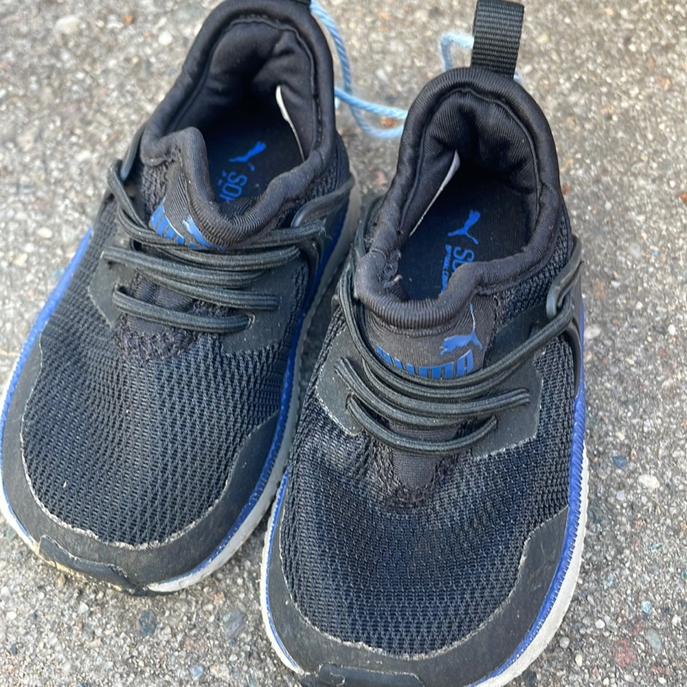 Baby puma sneakers
